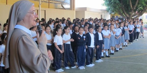Tendrá Ramos Colegio Católico