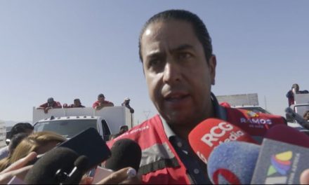 Usuarios continúan sin pagar agua y la desperdician en Valle Poniente de Ramos Arizpe
