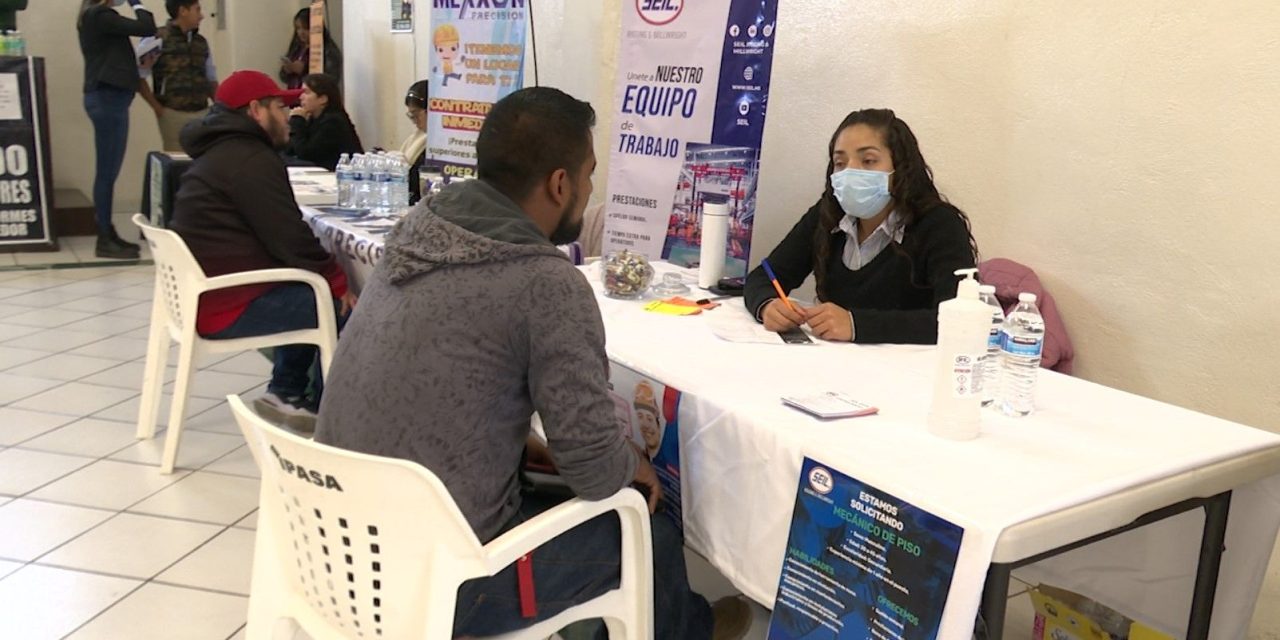 Llevan a cabo primer Maratón del Empleo del año en Saltillo