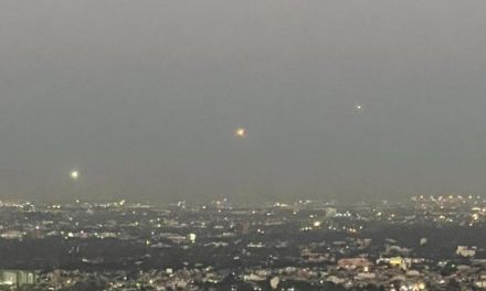¿Qué es eso? Captan objetos misteriosos sobrevolando la CDMX (video)