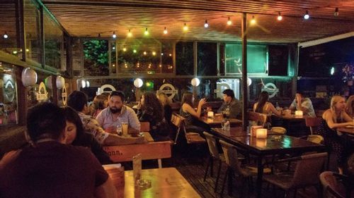 Continúan operativos de revisión en bares y centros nocturnos