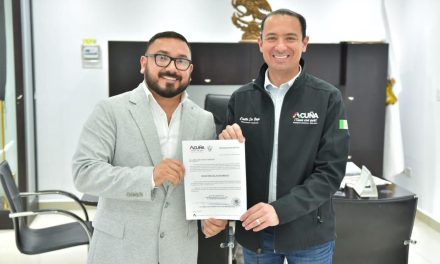 Rinde protesta secretario del Ayuntamiento de Acuña