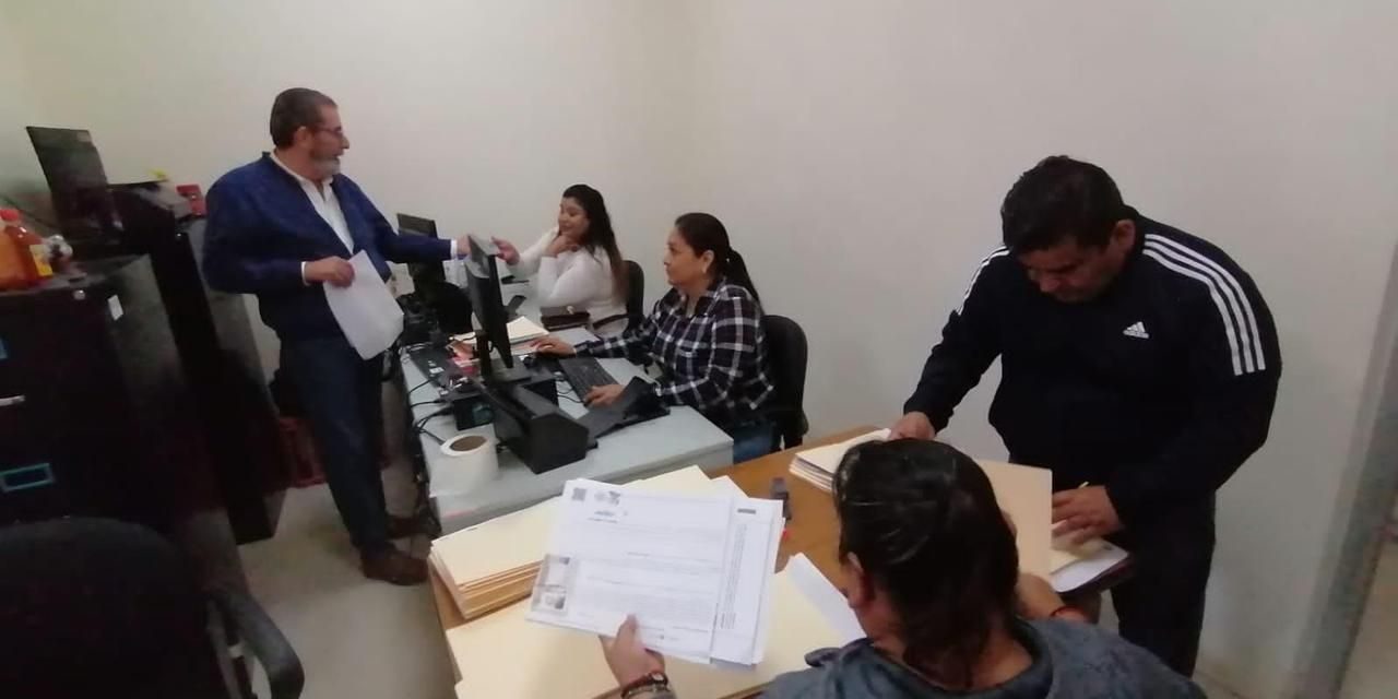 Se acerca fin de plazo para nacionalizar autos en el módulo de Acuña