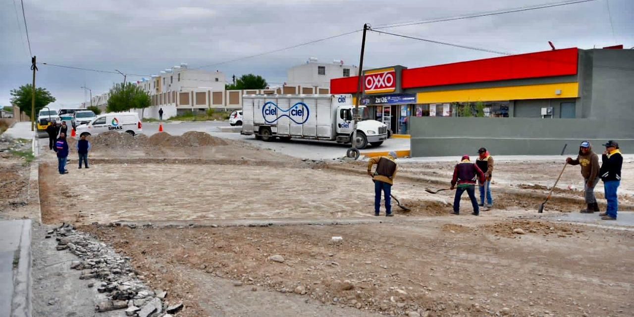 Inicia pavimentación  con concreto hidráulico en Acuña