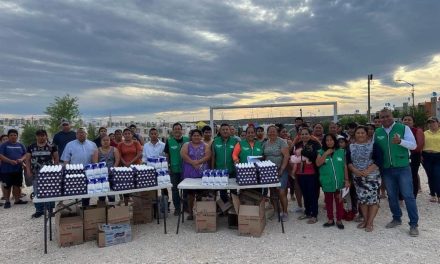 Entregan apoyos de ‘Mejora Coahuila’ en Acuña