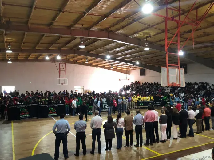 Llegan competencias deportivas a Sabinas