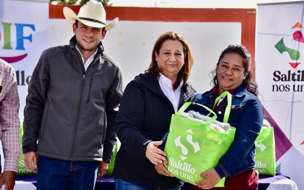 Entrega DIF Saltillo apoyo alimentario