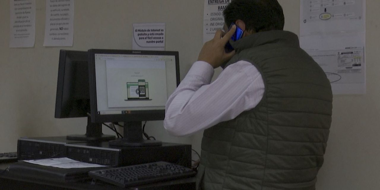 Evítese problemas al vender su auto; es obligatorio dar de baja las placas al realizar la venta