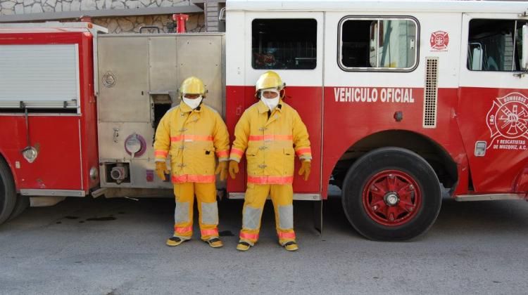 Apoyo continuo; Bomberos de Sabinas acuden a llamados de auxilio