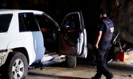 Comando ataca a comisario de seguridad y a su escolta en Jalisco