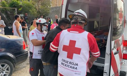 Lesiona a motociclista por mala maniobra en Saltillo