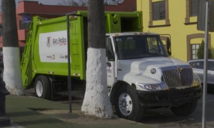 Dona Ramos Arizpe camión recolector de basura a San Pedro de las Colonias