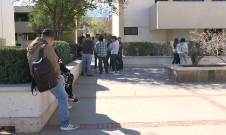 UAdeC acepta solo la mitad de aspirantes por falta de recursos