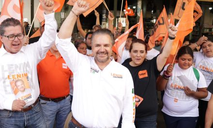 Lenin Pérez lleva propuestas a Torreón