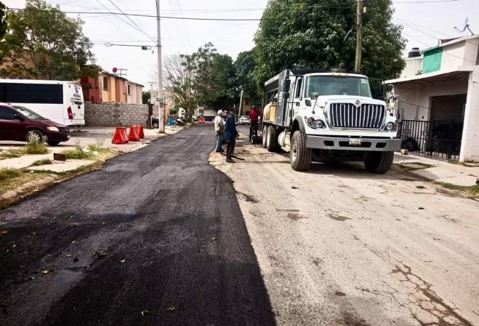 Realizan bacheo en 261 colonias de Torreón