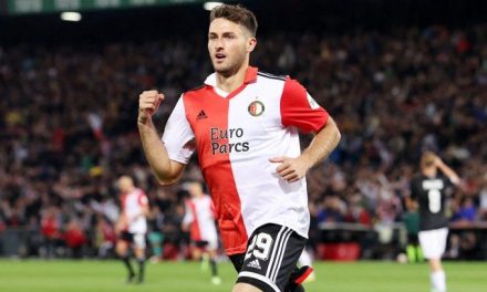 Santiago Giménez anota y alcanza el récord de ‘Chicharito’ y Luis García con más goles en su primer año europeo