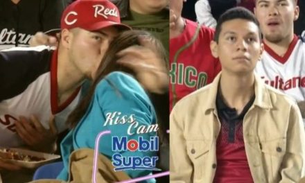Captan a ‘soldado caído’ en juego de Sultanes; mujer ‘desprecia’ a su amigo y besa a un desconocido (video)