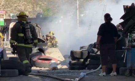 Se incendia una vulcanizadora en Saltillo debido a la quema de basura sin control