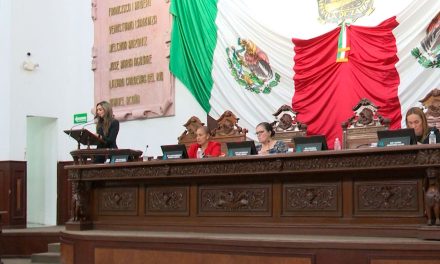 Capacitan en movilidad e inclusión a operadores de transporte en Coahuila