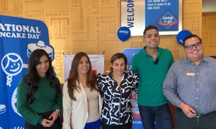 Niños con Leucemia A. C. disfrutan de donativo gracias a la recaudación de IHOP y Fundación RCG