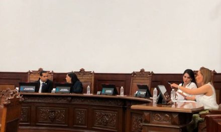 Proponen estímulos económicos a los profesores saltillenses por el Día del Maestro