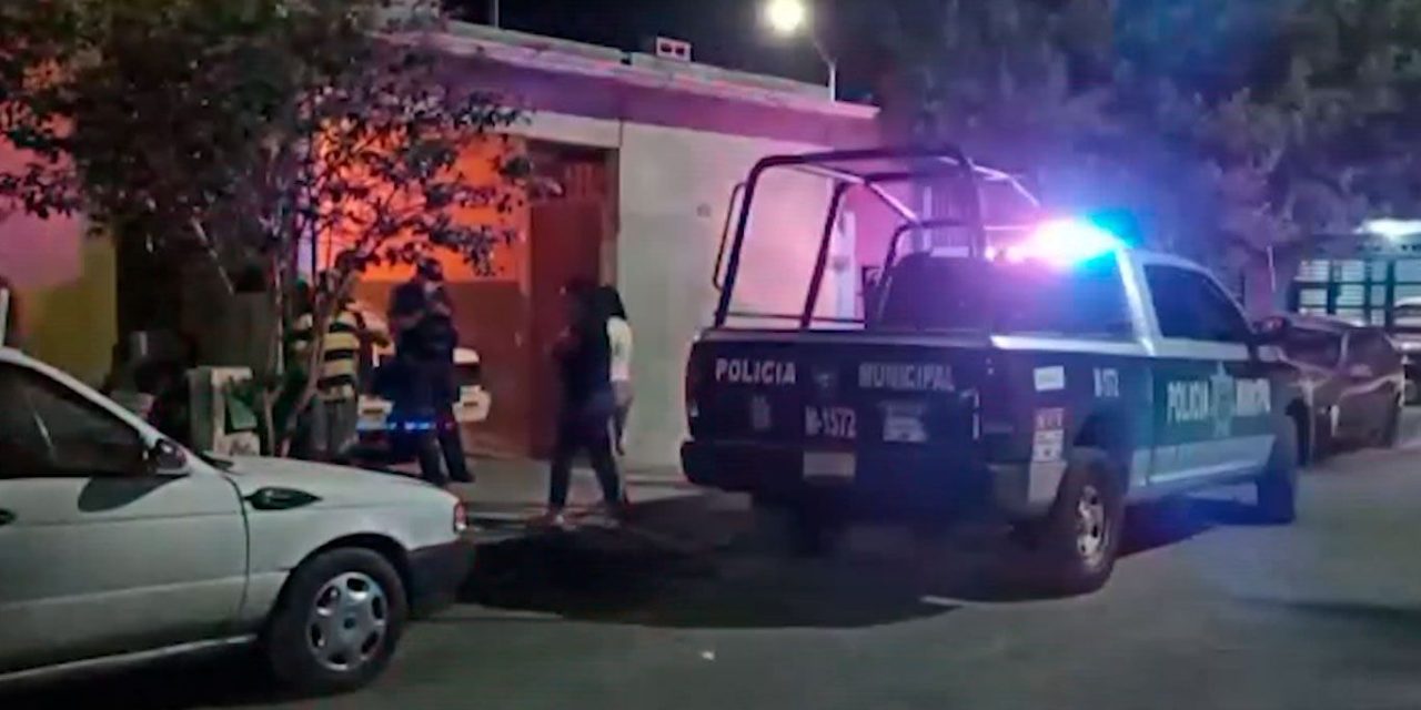 Hombre decide salir por la puerta falsa en la colonia Valle Satélite