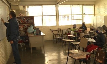 Más de 200 mil alumnos iniciarán periodo vacacional en La Laguna
