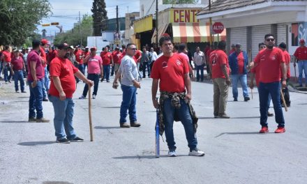Batalla campal entre obreros de AHMSA
