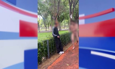 Hombre aparece desnudo en la Alameda de Saltillo