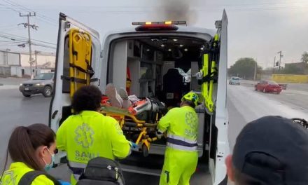 Transporte de personal atropella a estudiante de secundaria en Saltillo