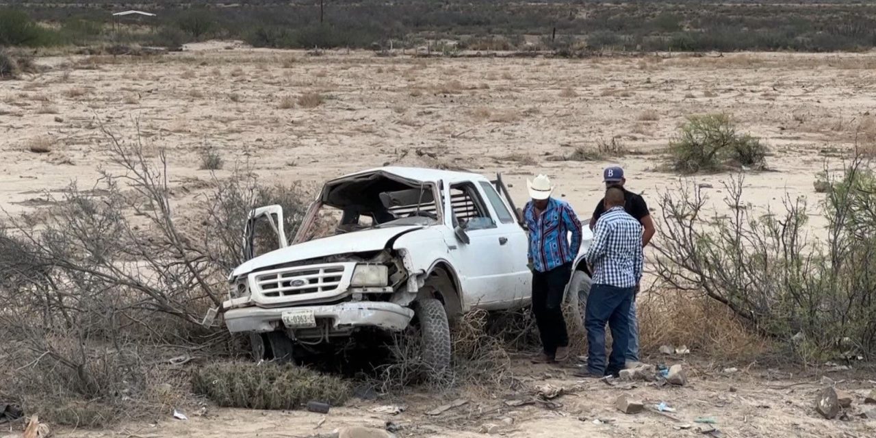 Familia resulta lesionada en accidente sobre la carretera libre a Torreón