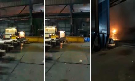 Monclova: Atienden incendio en Planta 2 de AHMSA
