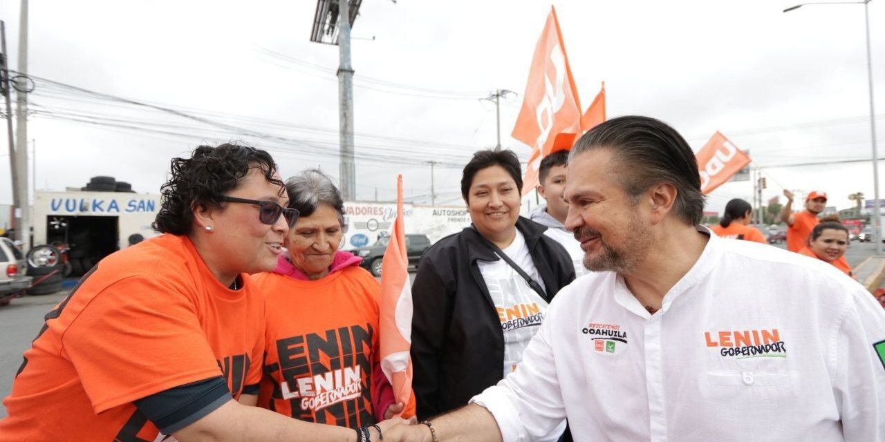 Lleva Lenin Pérez propuestas a calles de Saltillo