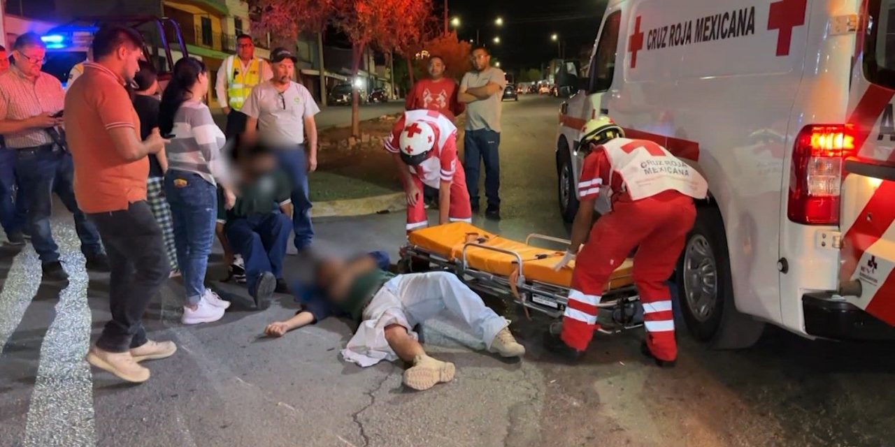 Imprudente lesiona a estudiantes que viajaban en moto en Saltillo
