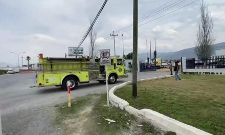 Arteaga: Incendio en MartinRea; evacúan a trabajadores tras siniestro