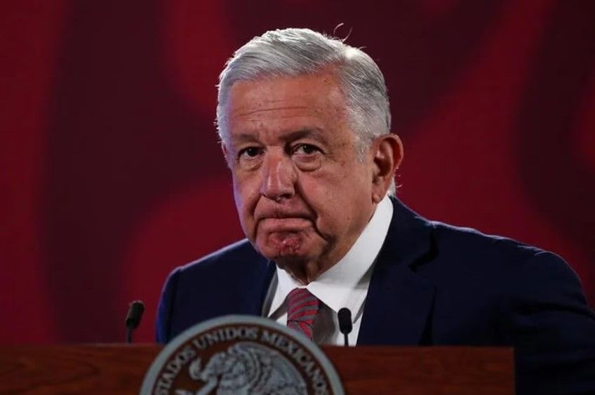 Congreso de Perú declara persona non grata a AMLO