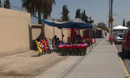 Implementan operativo de vialidad en panteones de Saltillo