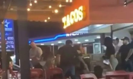 Video: Se dan con todo en taquería de Monclova; estaría involucrada empleada municipal