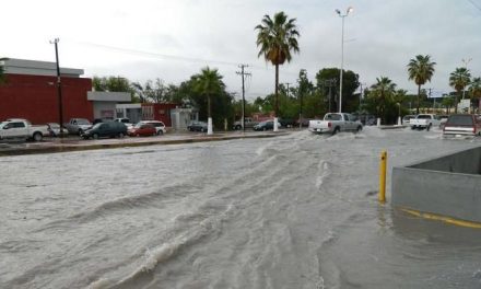 Drenaje pluvial inservible en el Pape
