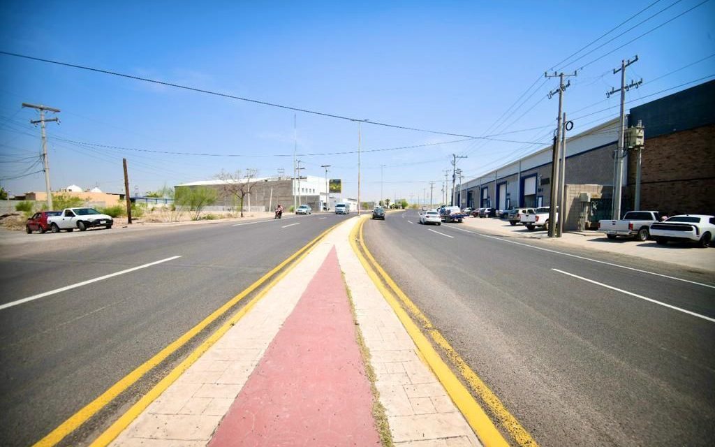 Entregan obra de pavimentación del bulevar El Tajito