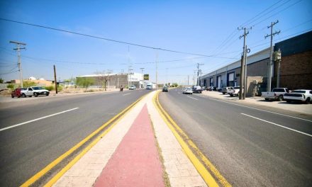 Entregan obra de pavimentación del bulevar El Tajito