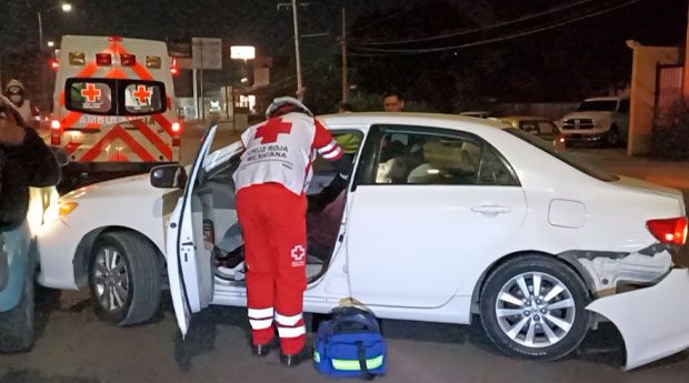Saltillo: La chocan y le da alcance