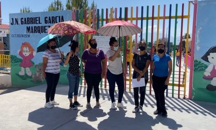 Exigen destitución de directora de jardín de niños en Saltillo