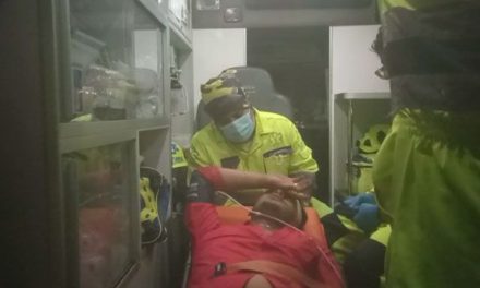 Saltillo: golpeado y en el piso acabó un joven en plaza comercial de V. Carranza