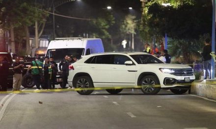 Por no pagar ‘derecho de piso’ asesinan a dueños de licuachelas en la CDMX