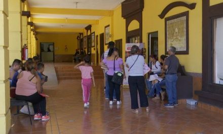 Instalan módulo de orientación para asignación de escuelas en Ramos Arizpe