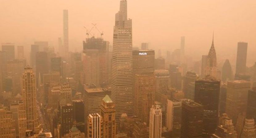 Nueva York en contingencia ambiental por incendios en Canadá