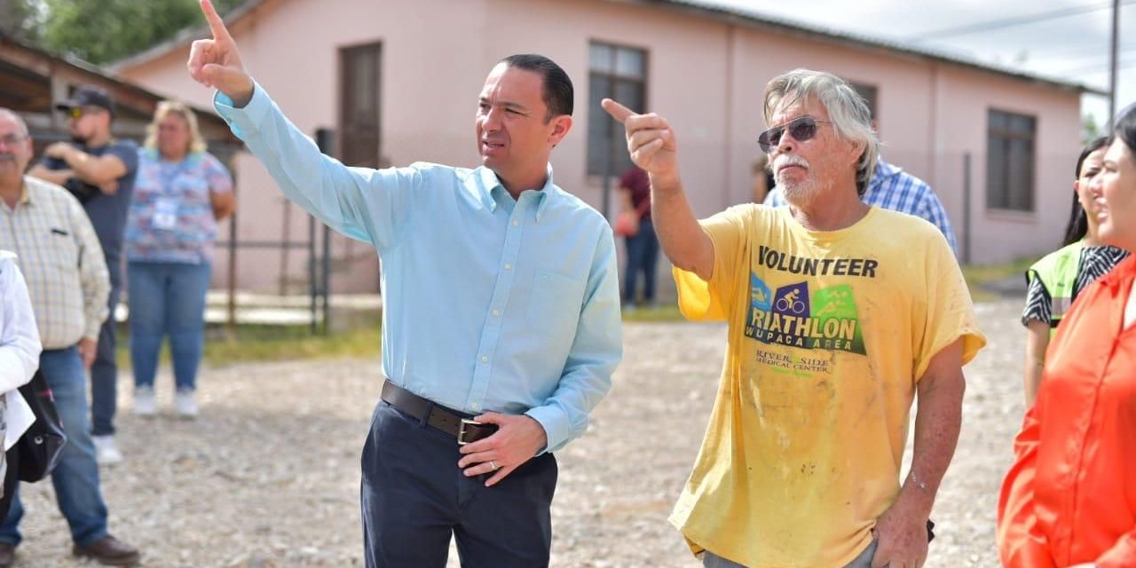 En Acuña supervisan pavimentación en la colonia 28 de Junio