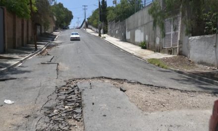 Calles de Saltillo se ven afectadas por las lluvias