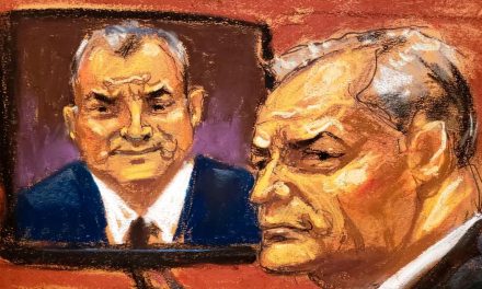 Defensa de Genaro García Luna entrega más evidencia en secreto a un juez